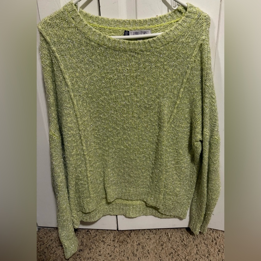 Jennifer Lopez Light Green Pistachio Fuzzy Women's winter/fall Sweater